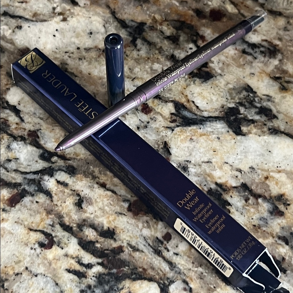 ⚡️🎃Estee Lauder Deep Plum Double Wear Waterproof Eyeliner - Picture 8 of 10
